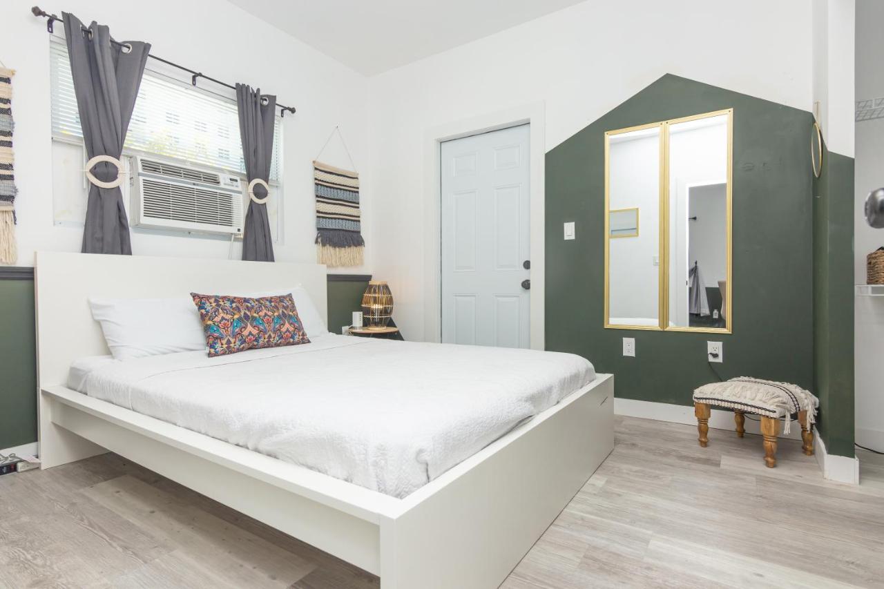 1 Bedroom Apartment With Balcony Miami - Heart Of Downtown Exterior foto